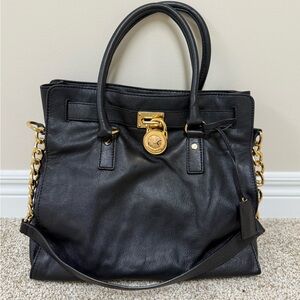 Michael Kors Hamilton Large
Satchel - Black/Gold
